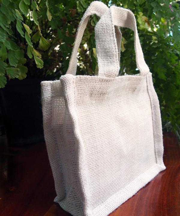 Small Burlap Party Favor Bags / Jute Gift Tote Bags (By Piece)